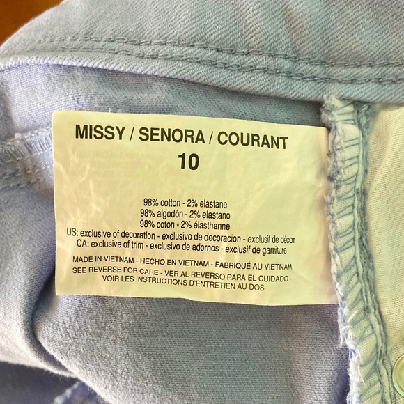 Women’s size 10 Gloria Vanderbilt All Around Slimming Effect “Skimmer” pants - Picture 6 of 9